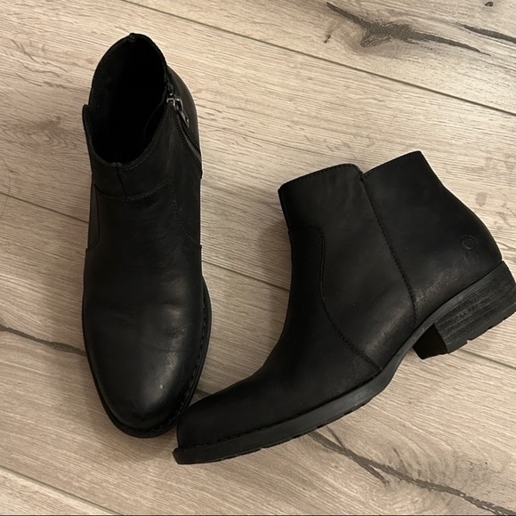 Kork-Ease Black Velma Leather Ankle Boots+Born Black Leather Ankle Boots Bundle - Picture 16 of 16